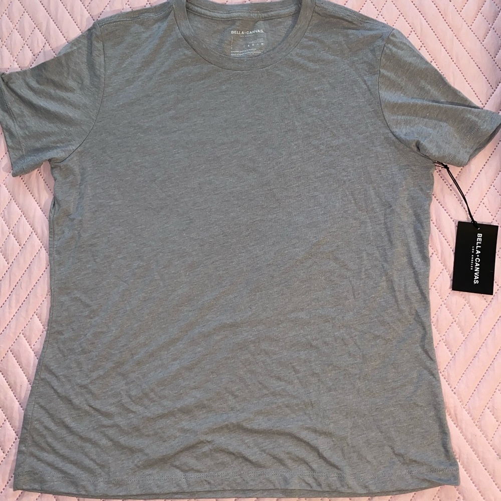 Grey Womens Tee. NWT
